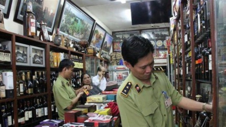 Ra quân triệt phá hàng lậu, hàng kém chất lượng dịp cận Tết Nguyên đán 2019