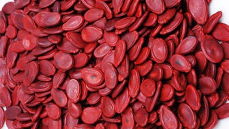 Những tác dụng của hạt dưa thường ăn vào các ngày Tết?