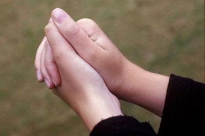 Tay chân lạnh: do người yếu hay bệnh gì?