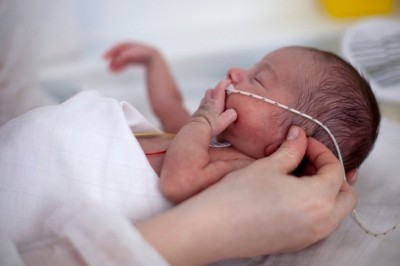 Trong quá khứ tạo nghiệp gì mà người mẹ sinh con trong khổ đau