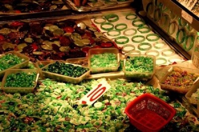 Ghé thăm chợ bán ngọc, ngọc thô Mahar Aung Myay nổi tiếng ở Myanmar