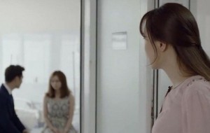 Phải làm gì khi hôn nhân có người thứ ba xuất hiện