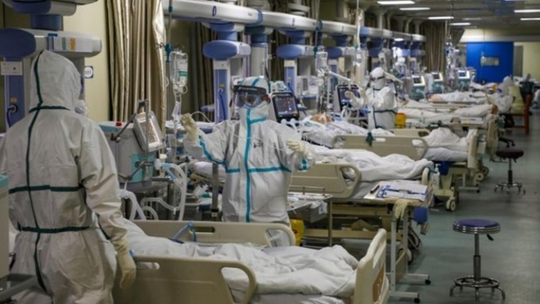 Thêm gần 5.000 người nhiễm virus corona