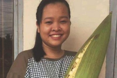 Cô gái Khmer khởi nghiệp với hoa dừa