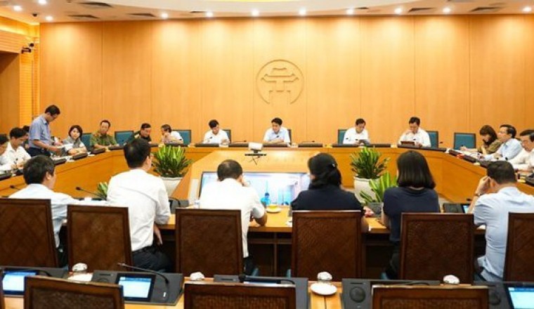 Khẩn trương xác minh ô tô chở bệnh nhân COVID-19 đỗ ở bến xe Nước Ngầm, Hà Nội