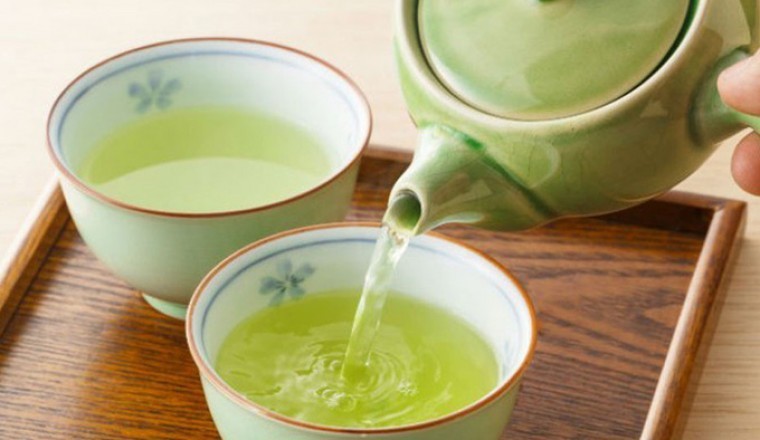 Một tách trà mỗi ngày làm giảm nguy cơ tử vong do các bệnh tim mạch.