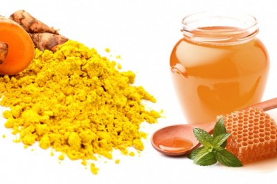 Mật ong và tinh bột nghệ - những vị thuốc quý mang lại tác dụng tuyệt vời cho sức khỏe