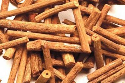 Thiến thảo: Chữa chứng xuất huyết do nhiệt, huyết ứ kinh bế, đau nhức khớp