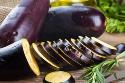 Cà tím - dược liệu sẵn có trong nhà bếp