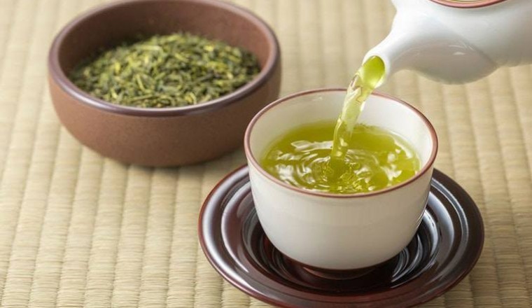 Các nhà khoa học Đức công bố: Trà xanh và 2 loại nước ép trái cây có thể chống lại Covid-19