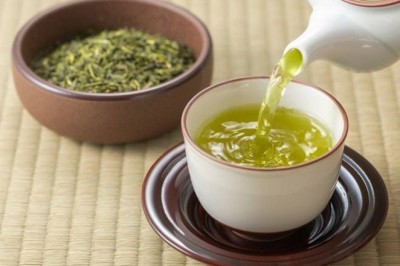 Các nhà khoa học Đức công bố: Trà xanh và 2 loại nước ép trái cây có thể chống lại Covid-19