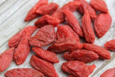 Trà kỷ tử dưỡng mắt cho người học tập và làm việc trực tuyến ở nhà