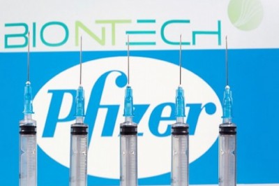 Nhật Bản thu hồi số vaccine Covid-19 Pfizer có dị vật: Pfizer phản hồi gì?