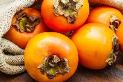 Tắc hoàn toàn ruột non do ăn quả hồng, Vì sao ăn quả hồng lại bị tắc ruột?