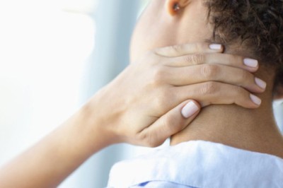 Dấu hiệu ở tay và vai cảnh báo căn bệnh ung thư gây tử vong hàng đầu Việt Nam