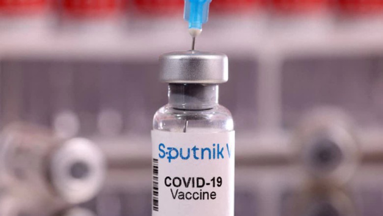 Nghiên cứu mới từ Nga: Vaccine Sputnik V chống lại Omicron tốt hơn vaccine Pfizer