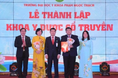 Trường ĐH Y khoa Phạm Ngọc Thạch thành lập Khoa Y Dược cổ truyền