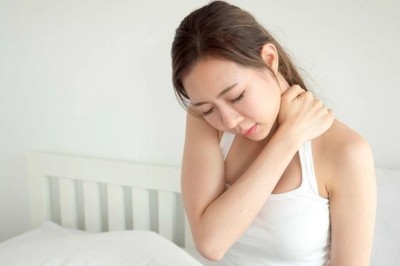 Nguyên nhân của tỉnh trạng ngủ dậy bị đau vùng CỔ GÁY
