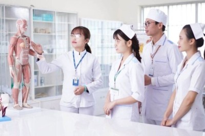 Những cuốn sách về cây thuốc vị thuốc hay nhất nên đọc