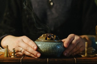 Hương đạo: Nghệ thuật thưởng thức hương thơm từ thảo mộc, thảo dược quý