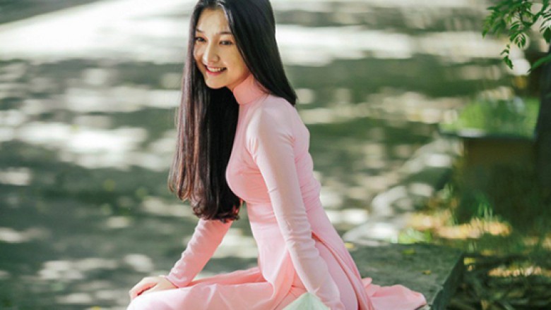 Khuôn mặt là bản lý lịch của mỗi người