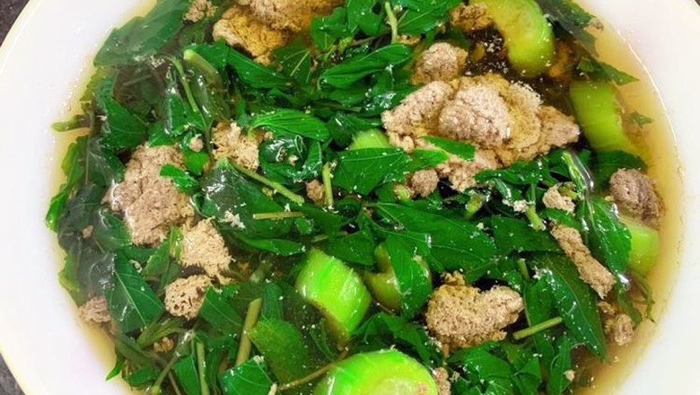 Loại rau bị nhiều người Việt chê, ở Nhật được xem là “nhân sâm xanh”: Mùa hè nên ăn thường xuyên