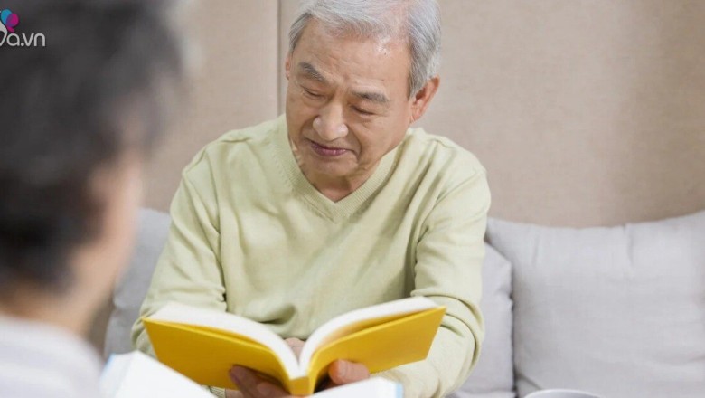 Càng già tôi mới càng thấm: Cha mẹ sống thọ chưa chắc đã là phúc nếu con cái đều kiệt sức