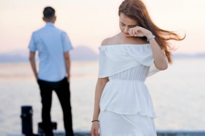 Ly hôn rồi mới hiểu: Ký vào tờ giấy chỉ mất vài phút, học cách sống lại có khi mất vài năm