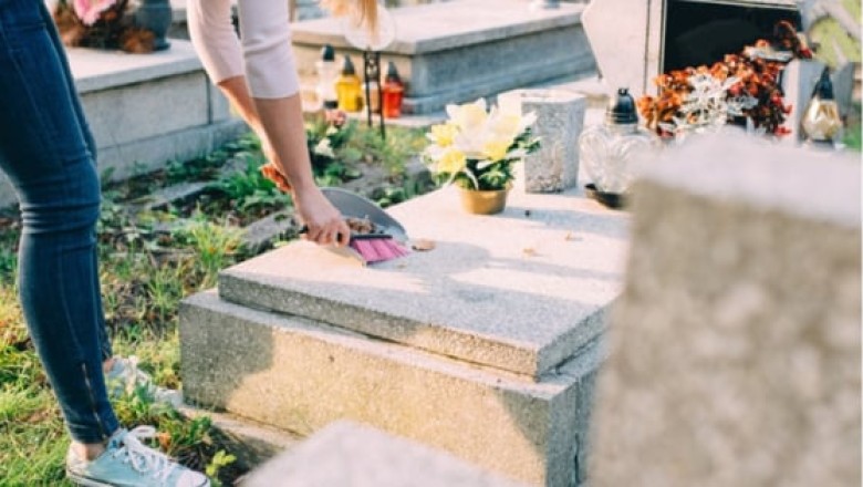 Vì sao người xưa nói: “Mộ sụp con cháu ít, trên mộ không cỏ tài sản cạn kiệt”?